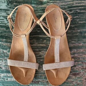 Stylish Tan Sandals with Rhinestone Accents Size 9